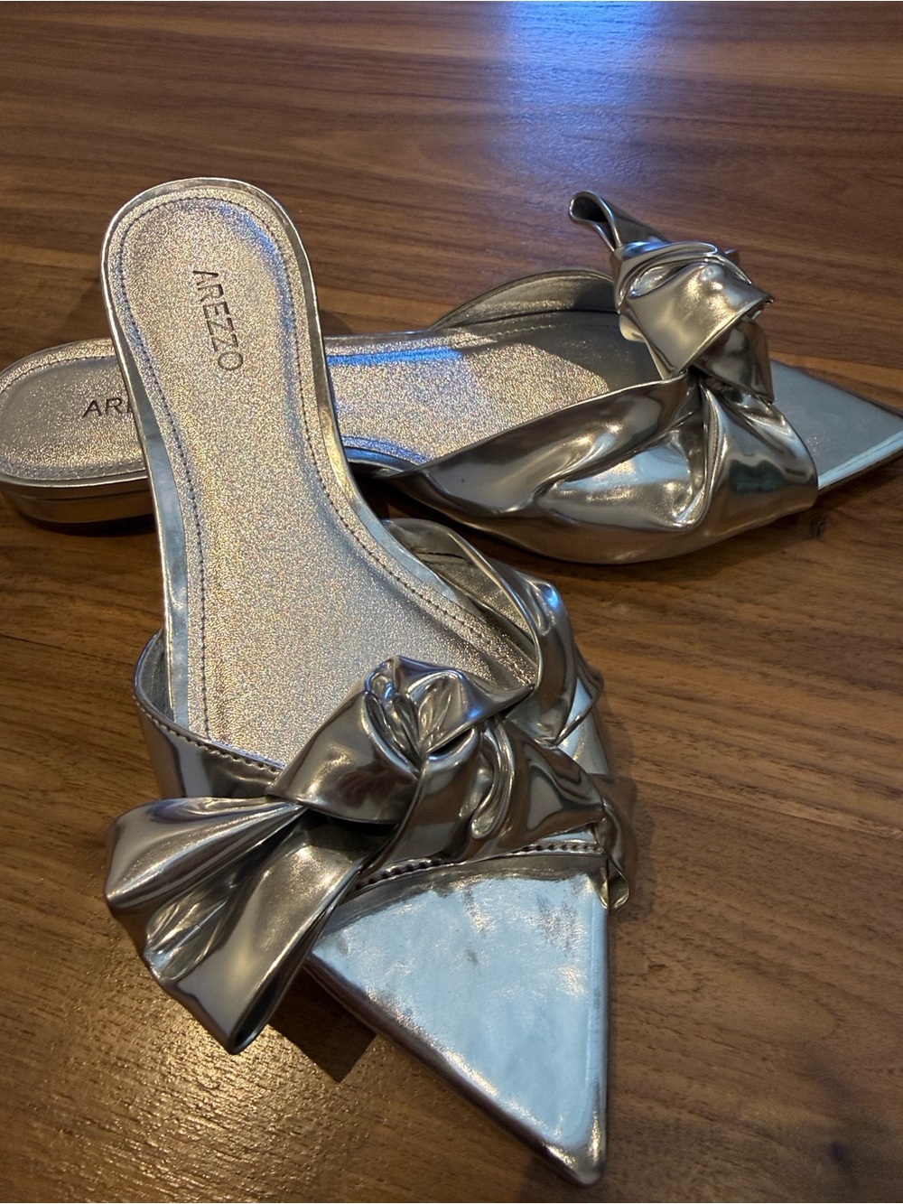 Silver Pointed Bow Slide Sandals - New